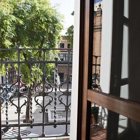 Plaza De Los Curtidores Sevilla מראה חיצוני תמונה